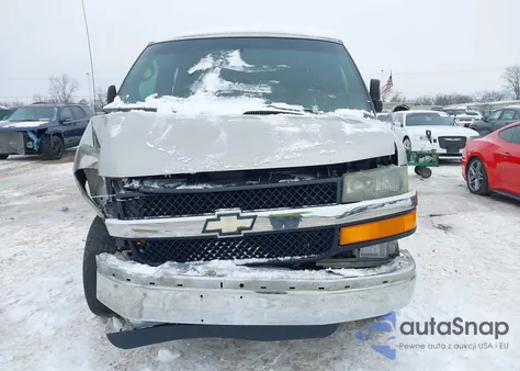 2005 Chevrolet Express из США, поврежденный, VIN 1GAHG39U151241968